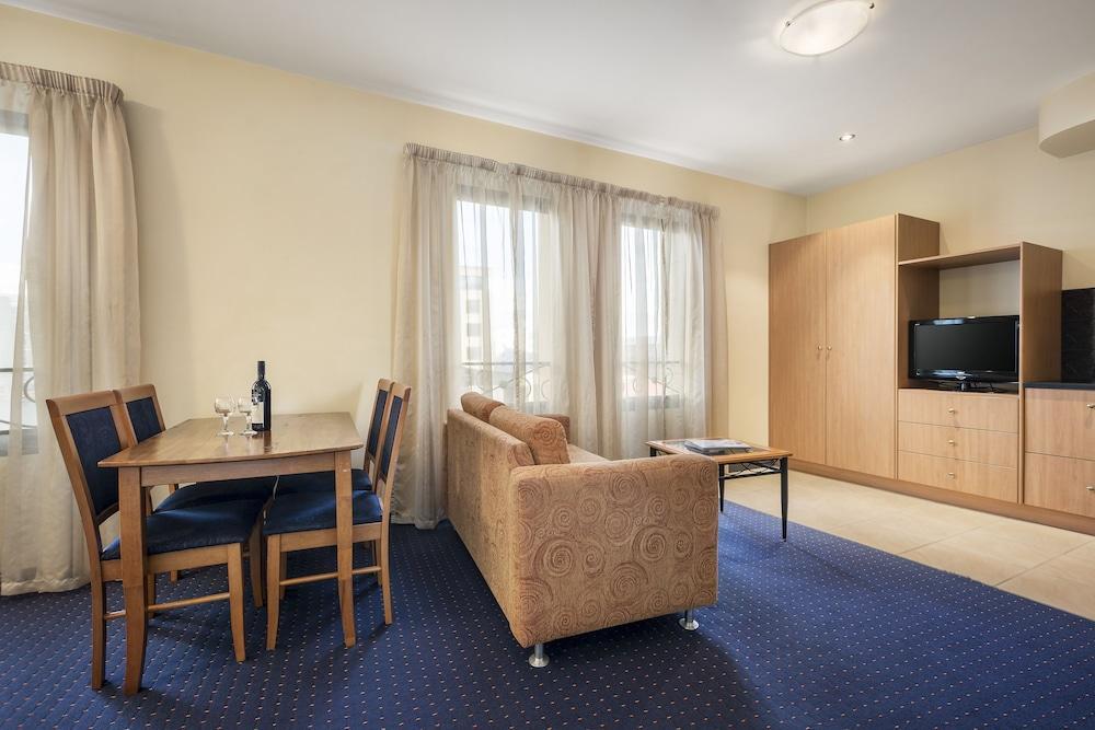 เควสท์ ซาวอย Aparthotel โฮบาร์ต ภายนอก รูปภาพ