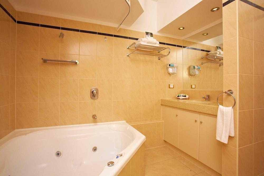 เควสท์ ซาวอย Aparthotel โฮบาร์ต ภายนอก รูปภาพ